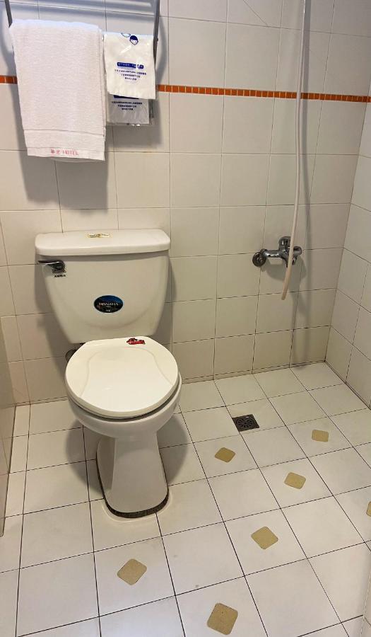 Hwa Hong Hotel Kaohsiung Zewnętrze zdjęcie