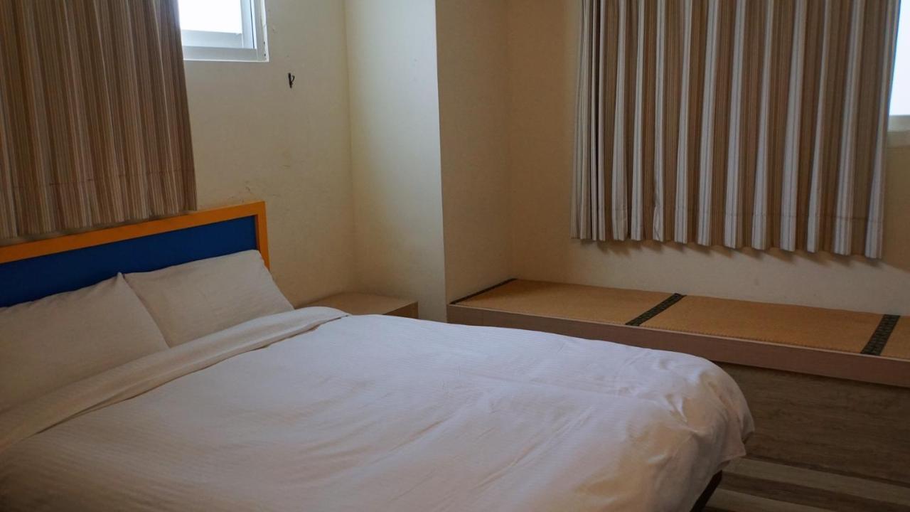 Hwa Hong Hotel Kaohsiung Zewnętrze zdjęcie