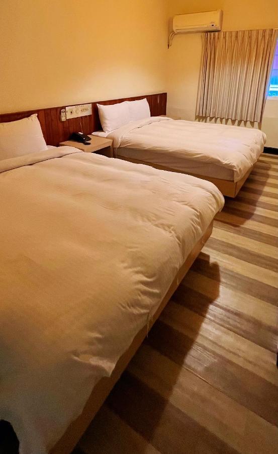 Hwa Hong Hotel Kaohsiung Zewnętrze zdjęcie