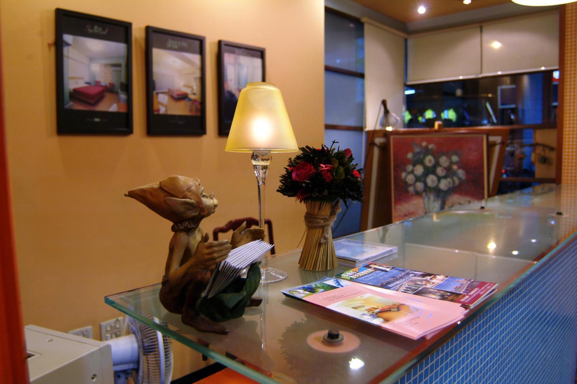 Hwa Hong Hotel Kaohsiung Zewnętrze zdjęcie