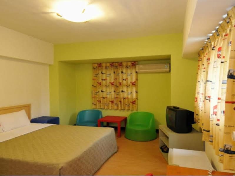 Hwa Hong Hotel Kaohsiung Zewnętrze zdjęcie